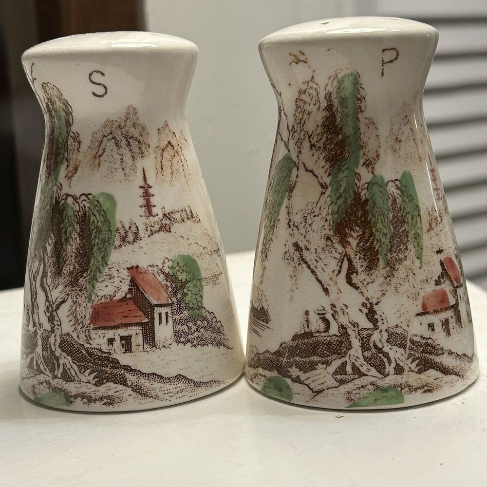 Vintage Nasco SAYONARA Salt & Pepper Shaker Village Boat Tree Japan EUC No Chips